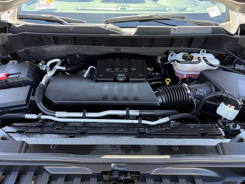 Used 2024 Chevrolet Silverado 1500 CustomImage 29