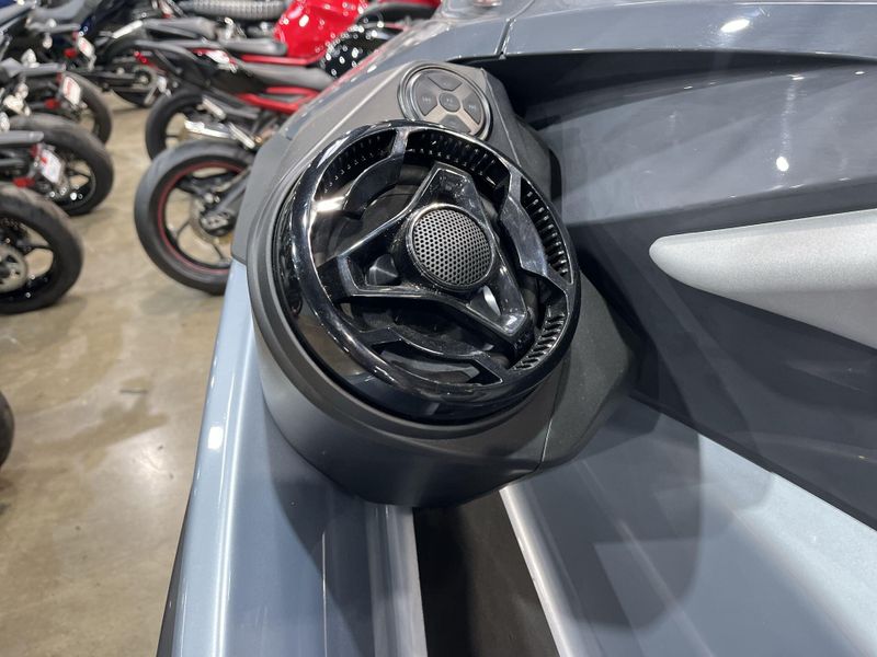 New 2024 Sea-Doo RXT-X 325 (SOUND SYSTEM) Image 11