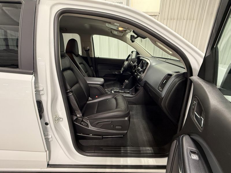Used 2019 Chevrolet Colorado 4WD Z71Image 10