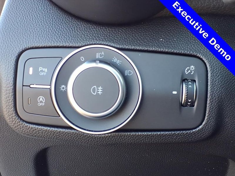 New 2025 Alfa Romeo Giulia RwdImage 19