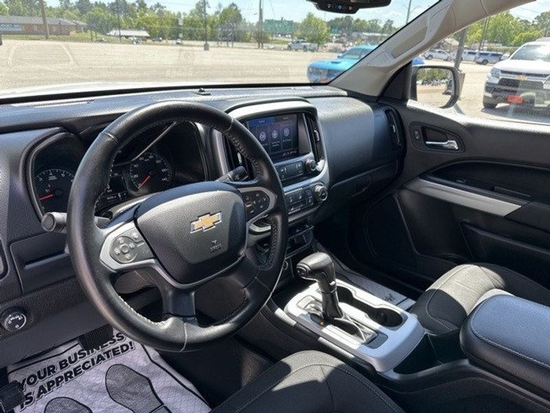 2021 Chevrolet Colorado LTImage 9