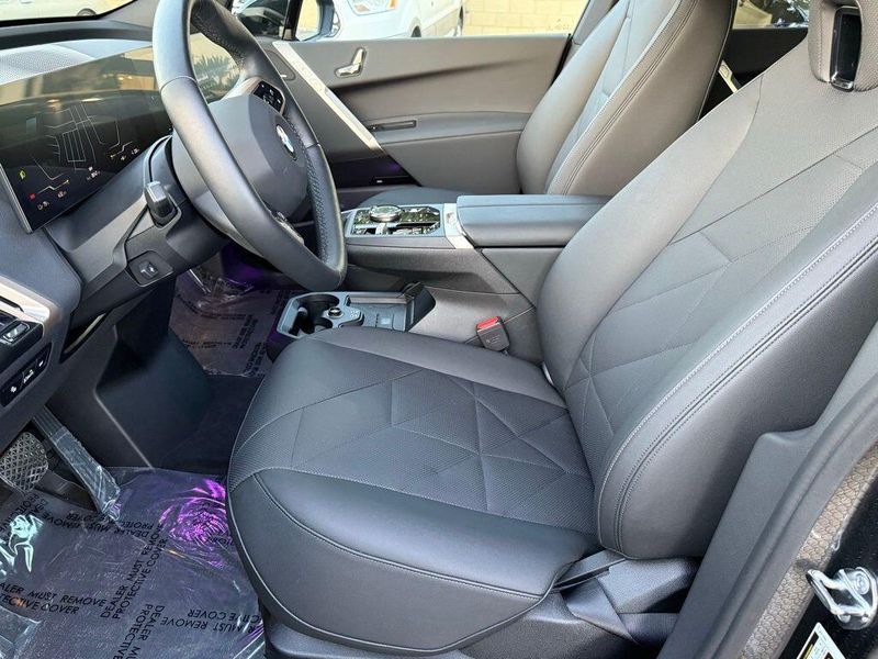 Used 2026 BMW iX xDrive45Image 22