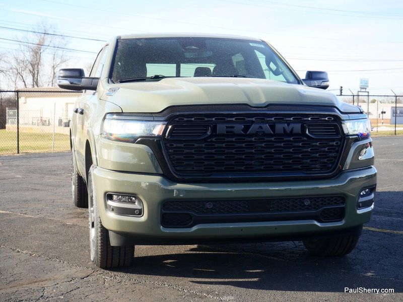 New 2026 RAM 1500 Big Horn Crew Cab 4x4 5'7' Box