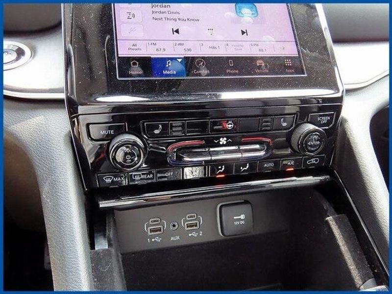 Used 2022 Jeep Grand Cherokee LimitedImage 17