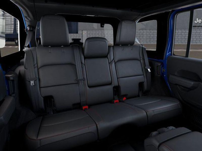 New 2026 Jeep Wrangler 4-door RubiconImage 15