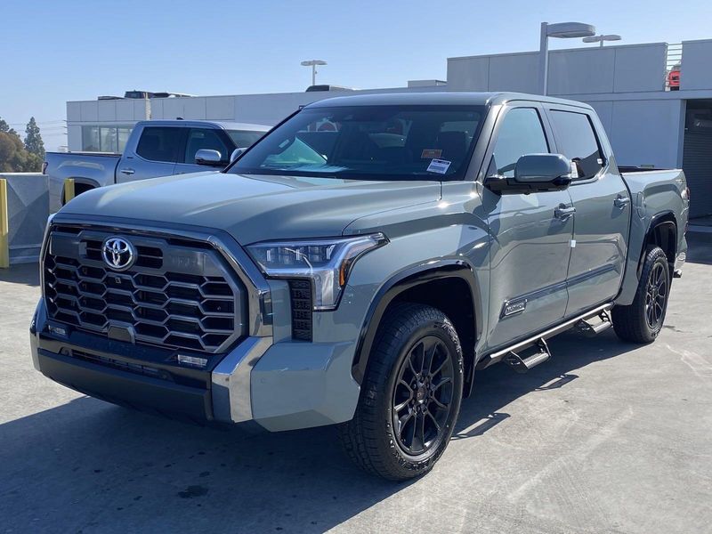 2025 Toyota Tundra PlatinumImage 6