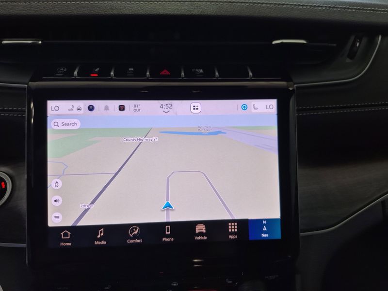 New 2025 Jeep Grand Cherokee L Limited 4x4Image 33