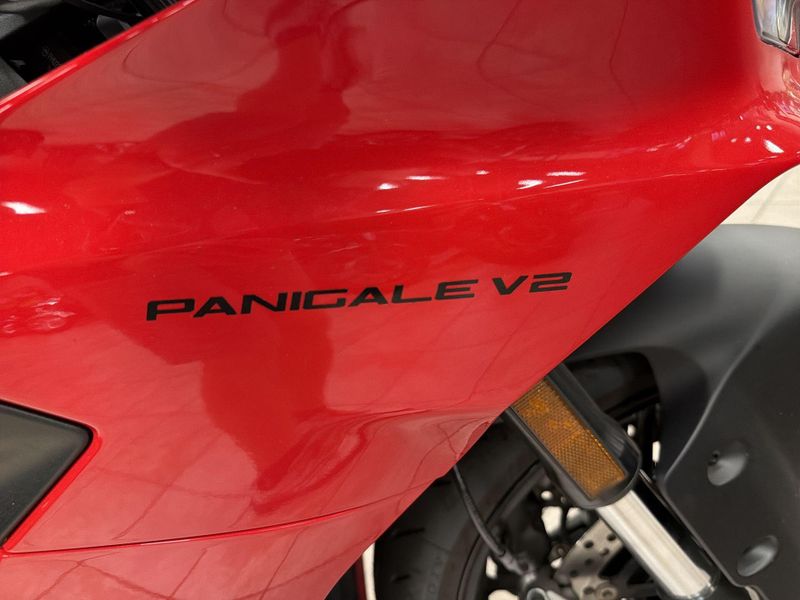 Used 2026 Ducati PANIGALE V2 Image 27