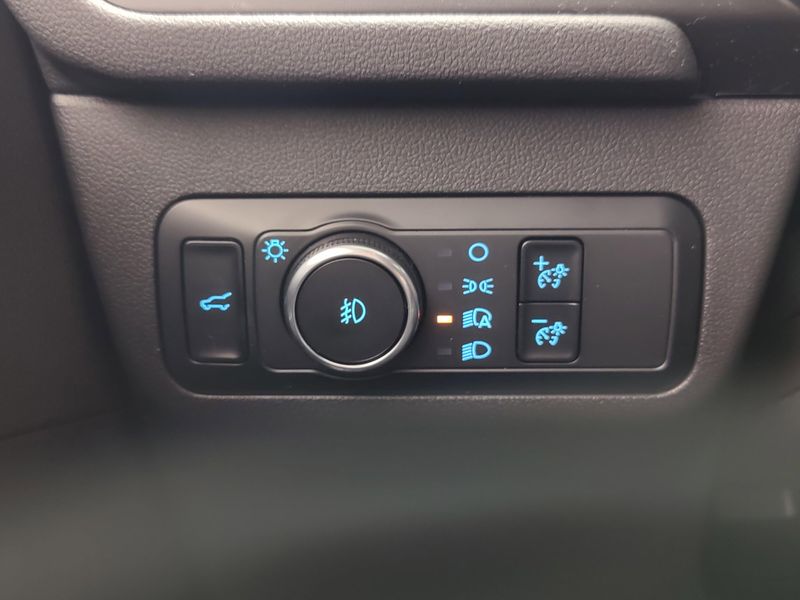 Used 2024 Ford Escape ST-Line Select AWD w/Tech #2 PkgImage 32