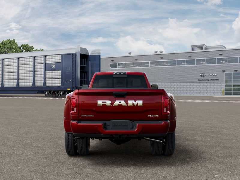 New 2027 RAM 3500 Big HornImage 7