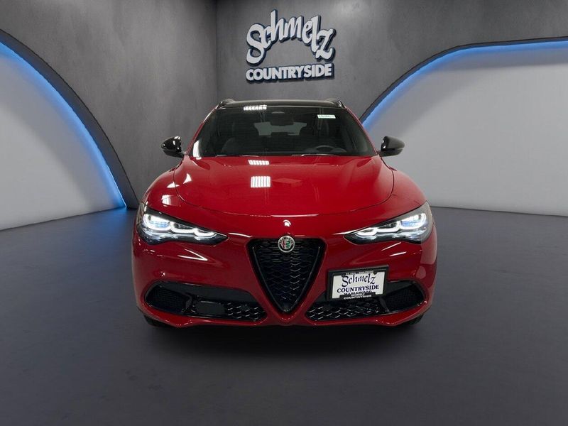 New 2025 Alfa Romeo Stelvio AwdImage 8