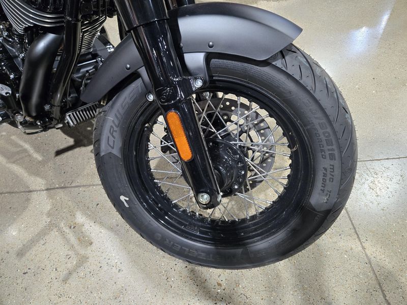 New 2025 Indian Motorcycle CHIEF BOBBER DARK HORSE BLACK SMOKE Image 20