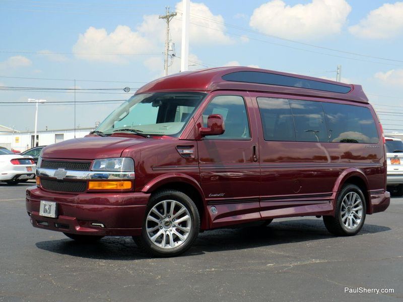 Used 2024 Chevrolet Express Cargo Image 7