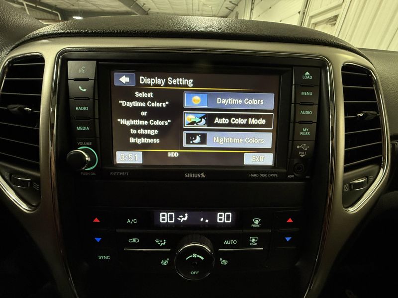 Used 2013 Jeep Grand Cherokee LaredoImage 38