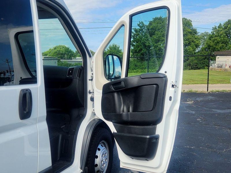 2015 RAM ProMaster 2500 Window Van High RoofImage 46