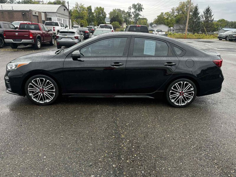 2021 Kia Forte GT photo 4