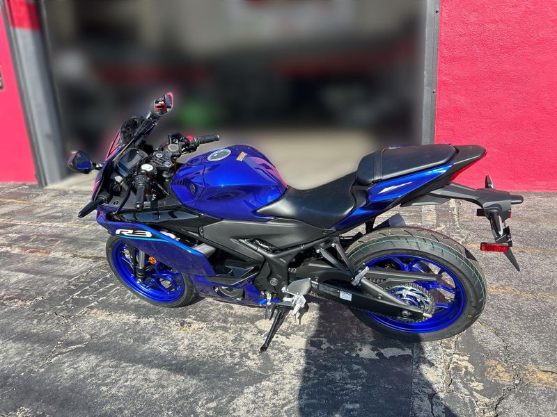 New 2026 Yamaha YZF-R3 ABS Image 16