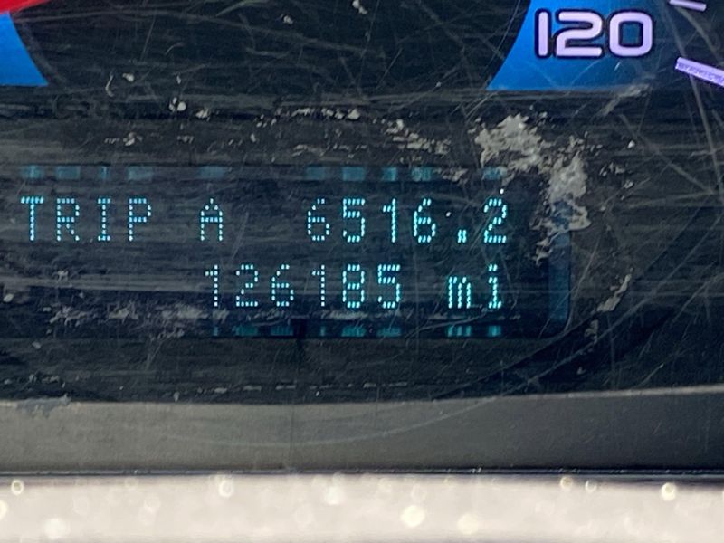 2011 Ford Fusion SEImage 28