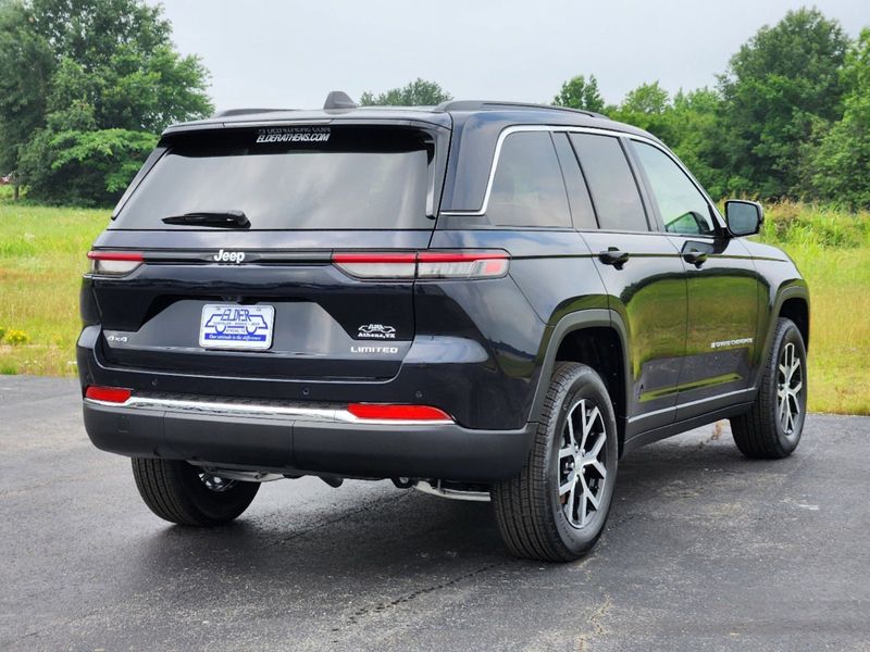 2024 Jeep Grand Cherokee Limited 4x4Image 4