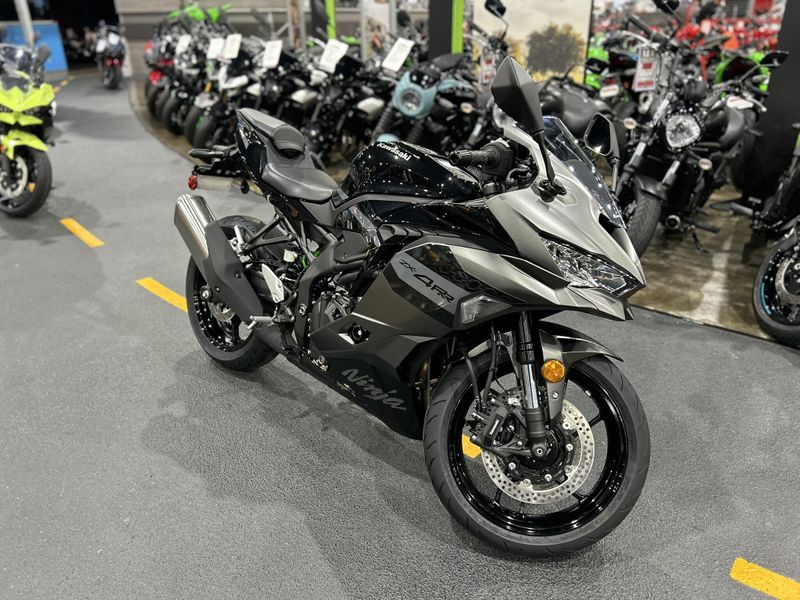 New 2026 Kawasaki NINJA ZX-4RR ABS Image 2