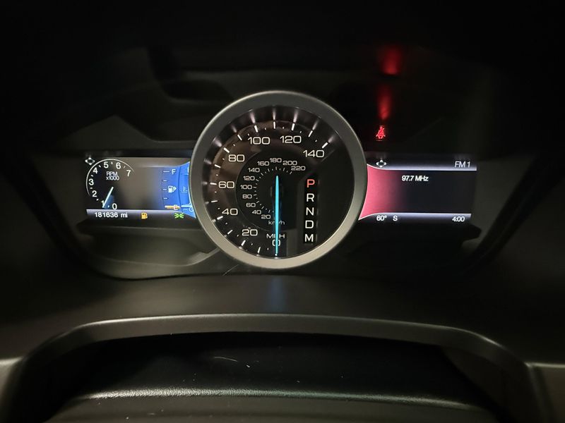 Used 2015 Ford Explorer XLTImage 27