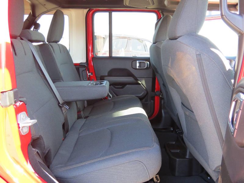 Used 2025 Jeep Wrangler 4xE Sahara 4x4 4dr SUVImage 19