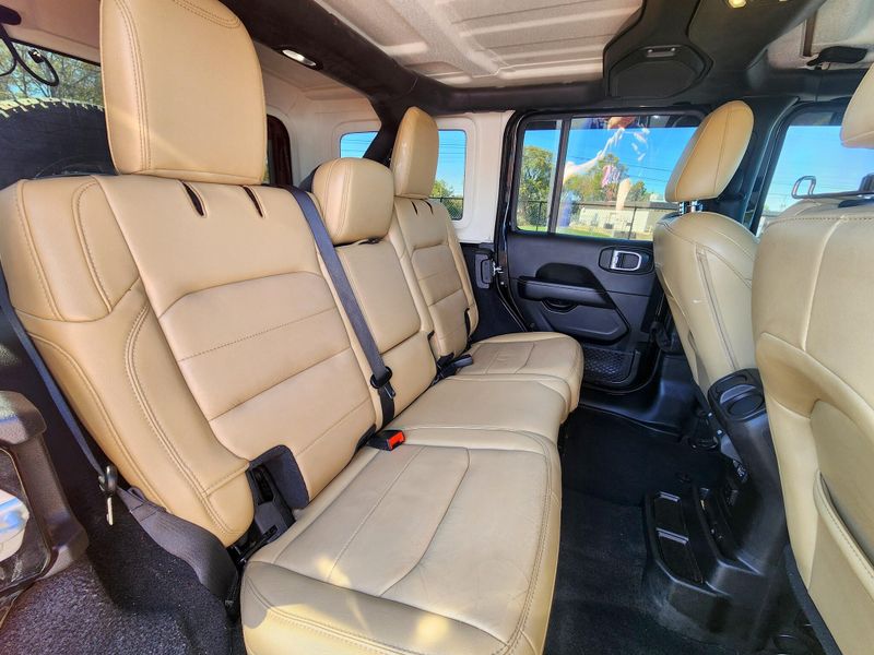Used 2019 Jeep Wrangler Unlimited Sahara