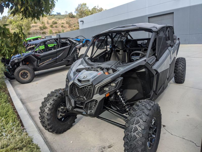 New 2027 Can-Am MAVERICK X3 MAX RS TURBO RR Image 10