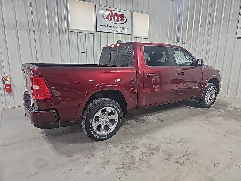 2025 RAM 1500 Big Horn Crew Cab 4x4 5