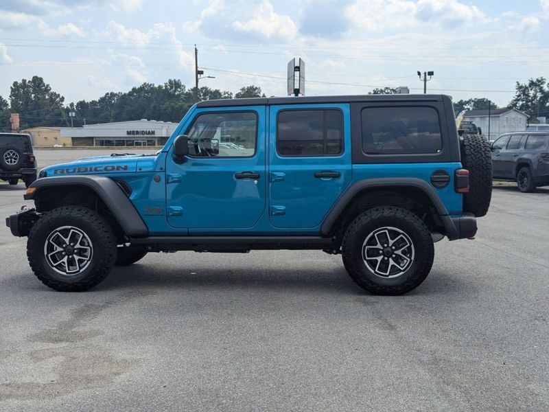 2024 Jeep Wrangler 4-door RubiconImage 6