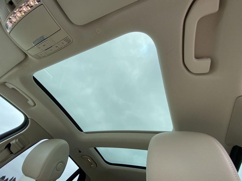 Used 2022 Mercedes-Benz GLC 300Image 31