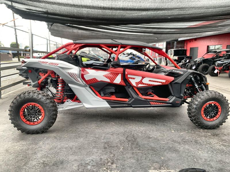 New 2025 Can-Am MAVERICK X3 MAX X RS TURBO RR SMART-SHOX Image 9