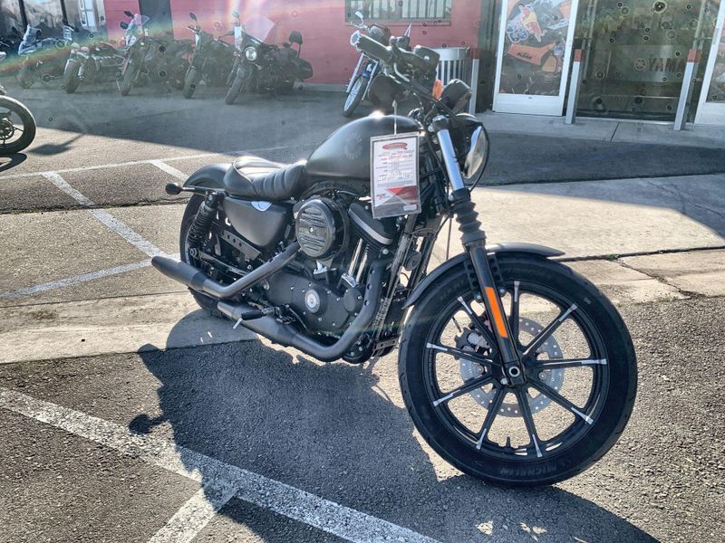 Used 2019 Harley-Davidson Sportster Iron 883 Image 17