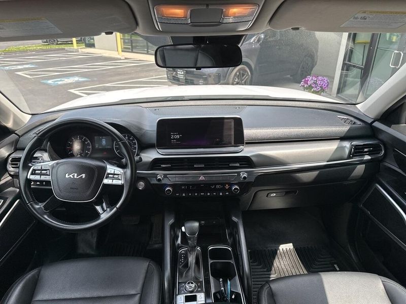 2022 Kia Telluride LXImage 21