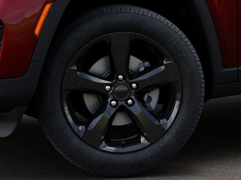 New 2025 Jeep Grand Cherokee Altitude X 4x2Image 39