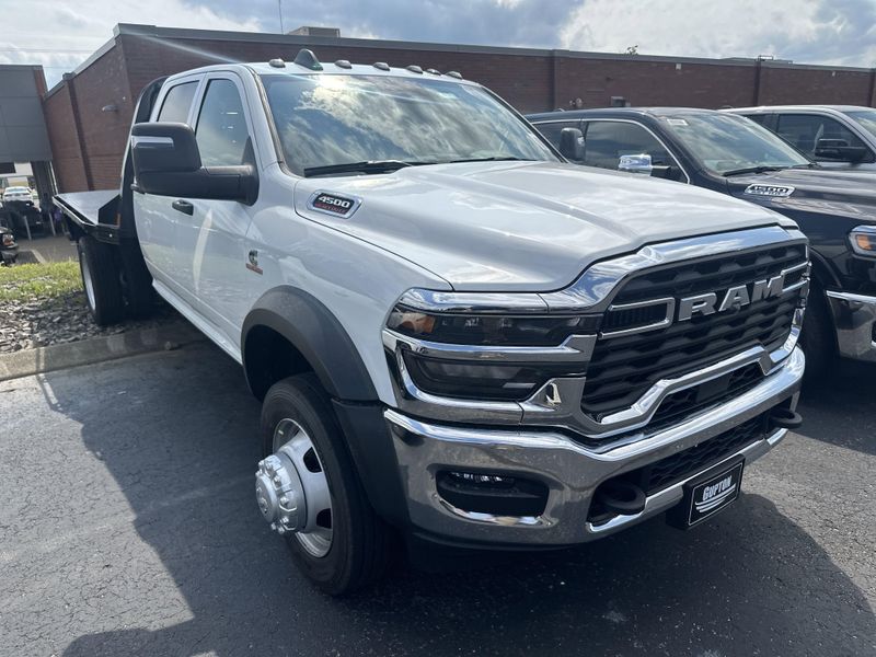 2025 RAM 4500 Tradesman Chassis Crew Cab 4x4 60