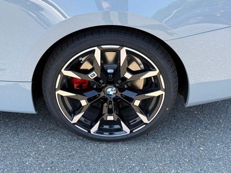 New 2026 BMW 4 Series M440iImage 14