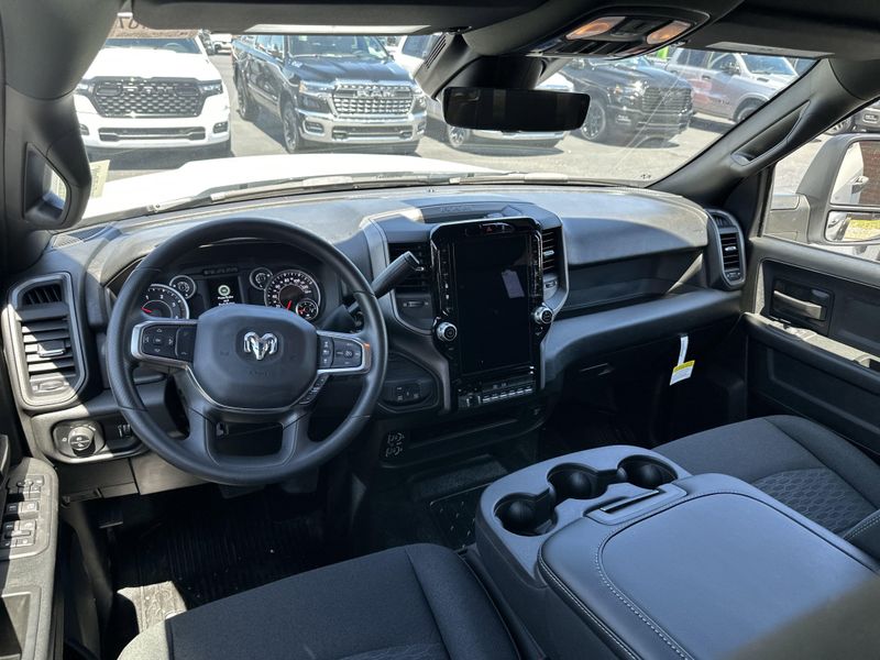 2025 RAM 4500 Tradesman Chassis Crew Cab 4x4 60