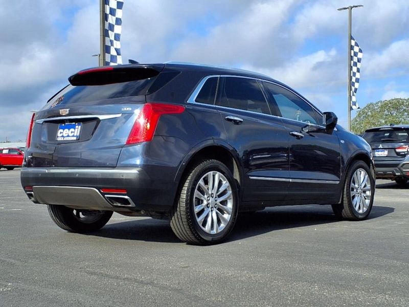 2018 Cadillac XT5 Platinum photo 7