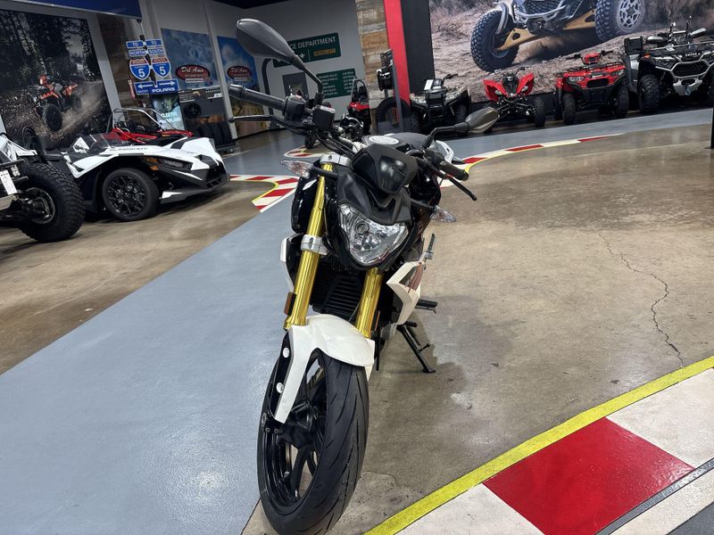 Used 2018 BMW G 310 R Image 13