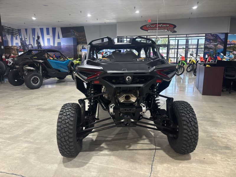 New 2026 Can-Am MAVERICK R MAX X RS 999T DCT Image 14