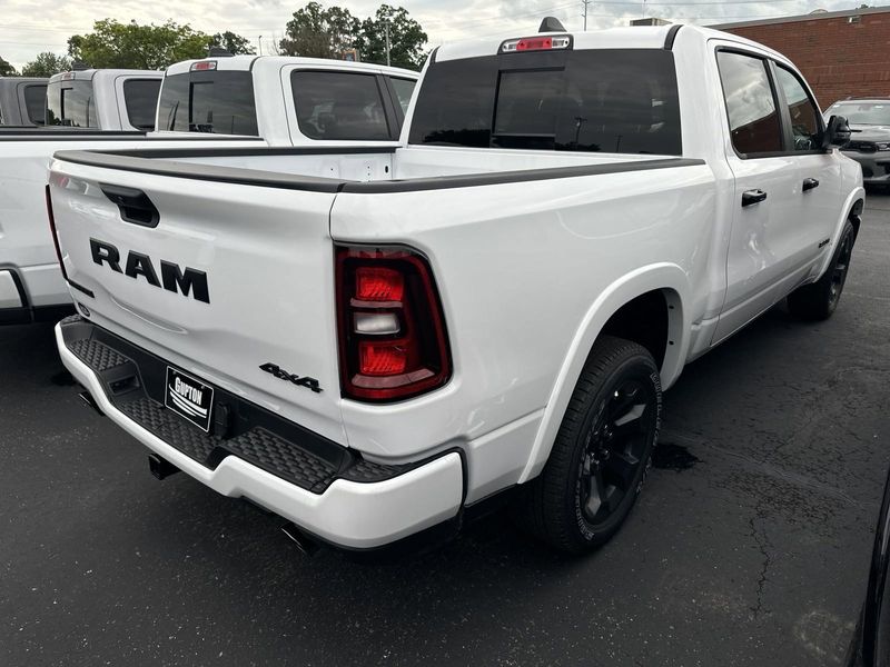 2025 RAM 1500 Big Horn Crew Cab 4x4 5