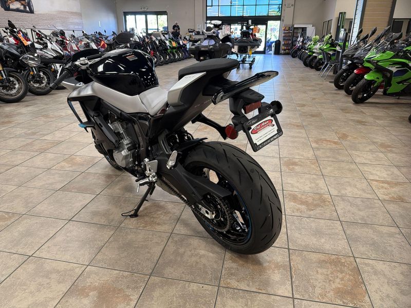 New 2026 CFMOTO 675SS Image 15
