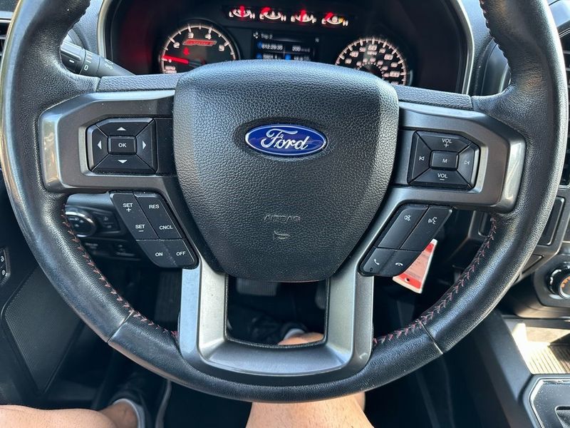 2019 Ford F-150 XLTImage 3