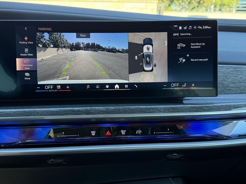 Used 2025 BMW i7 eDrive50Image 30