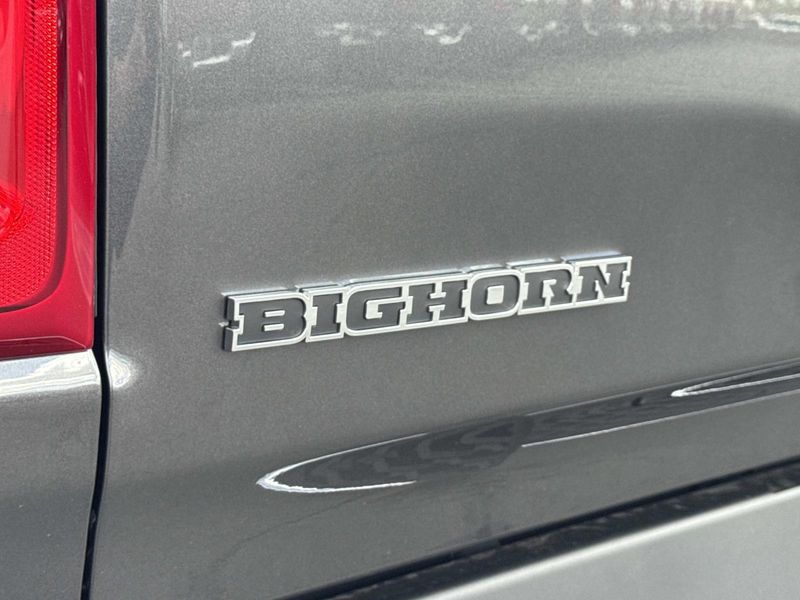 New 2026 RAM 1500 Big Horn Crew Cab 4x2 5'7' Box