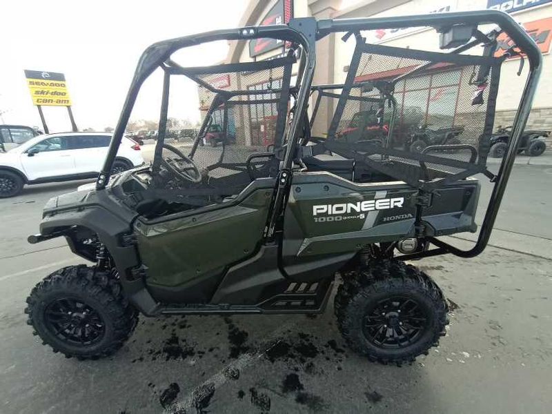 2025 Honda PIONEER 10005 DELUXE 