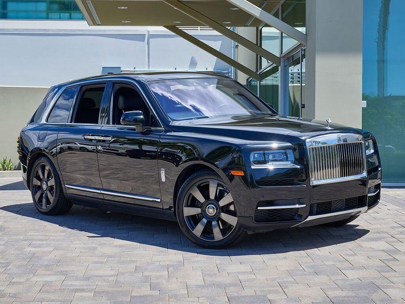 Used 2024 Rolls-Royce Cullinan Image 5