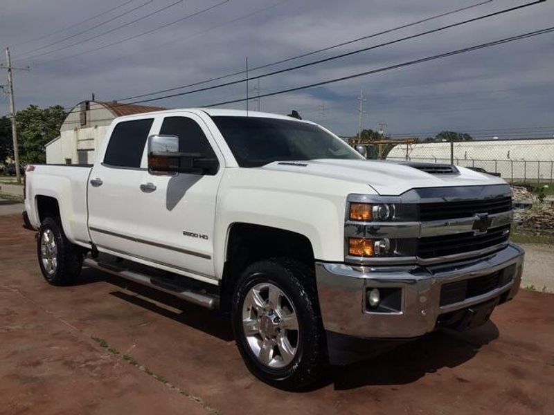 2017 Chevrolet Silverado 2500HD LTZImage 6