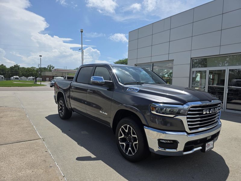 New 2025 RAM 1500 LaramieImage 2
